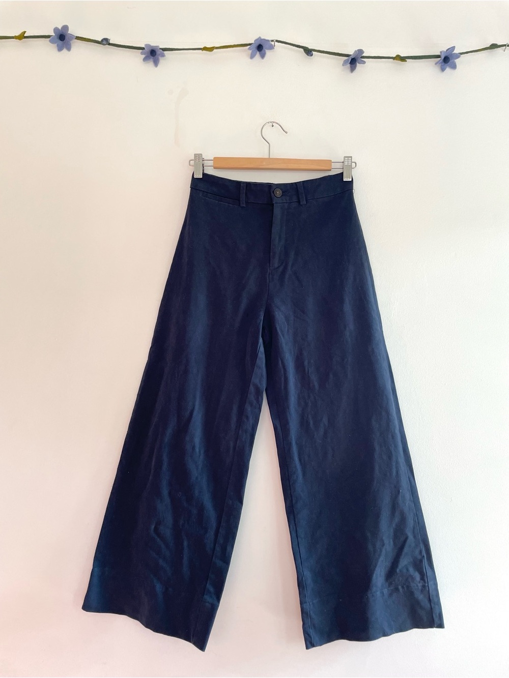 Frank And Oak "The Josephine" Wide-Leg Crop Navy Pants Size 2